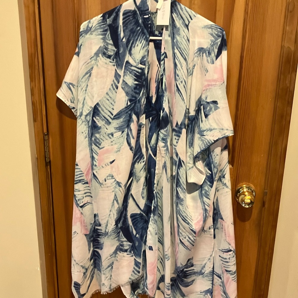 Leaf Pattern Kimono in Blue and Pink